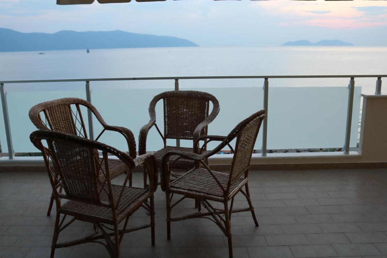 St Beach House Leilighet Vlorë Eksteriør bilde